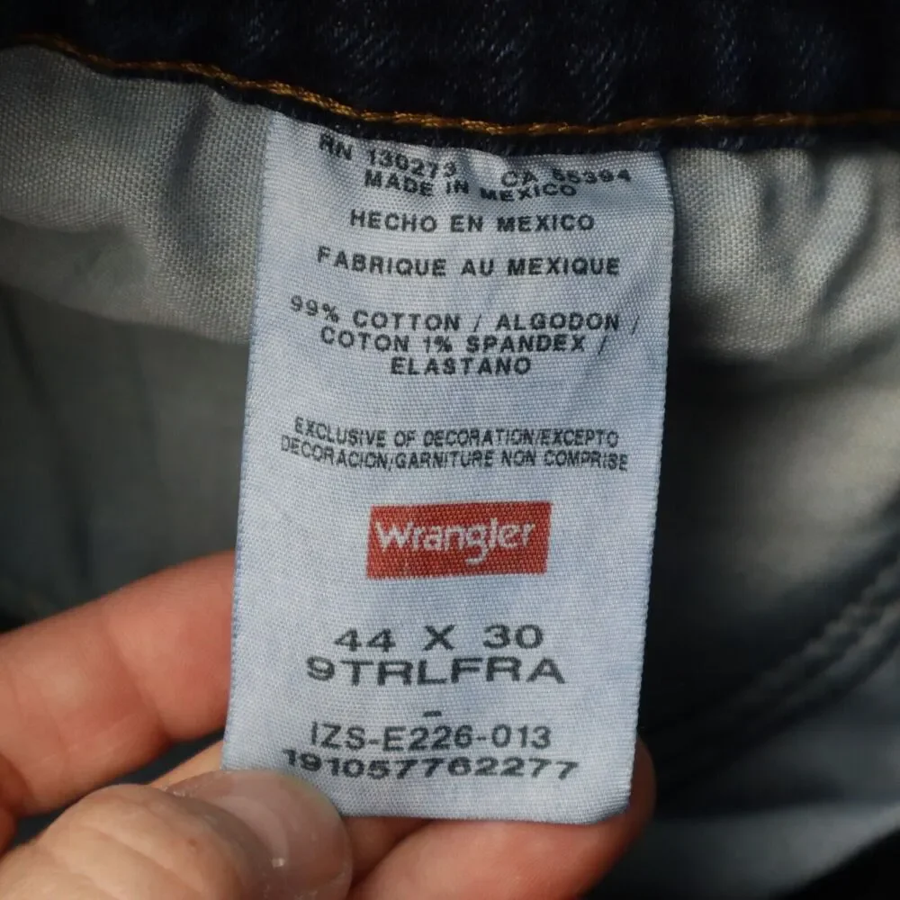 Wrangler Jeans Pants Mens 44x29 Blue High Waist Relaxed Fit Straight Cut Denim